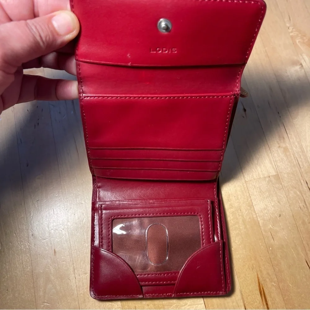 Lodis Leather Trifold Wallet Small Compact Organizer Detachable ID Card Holder